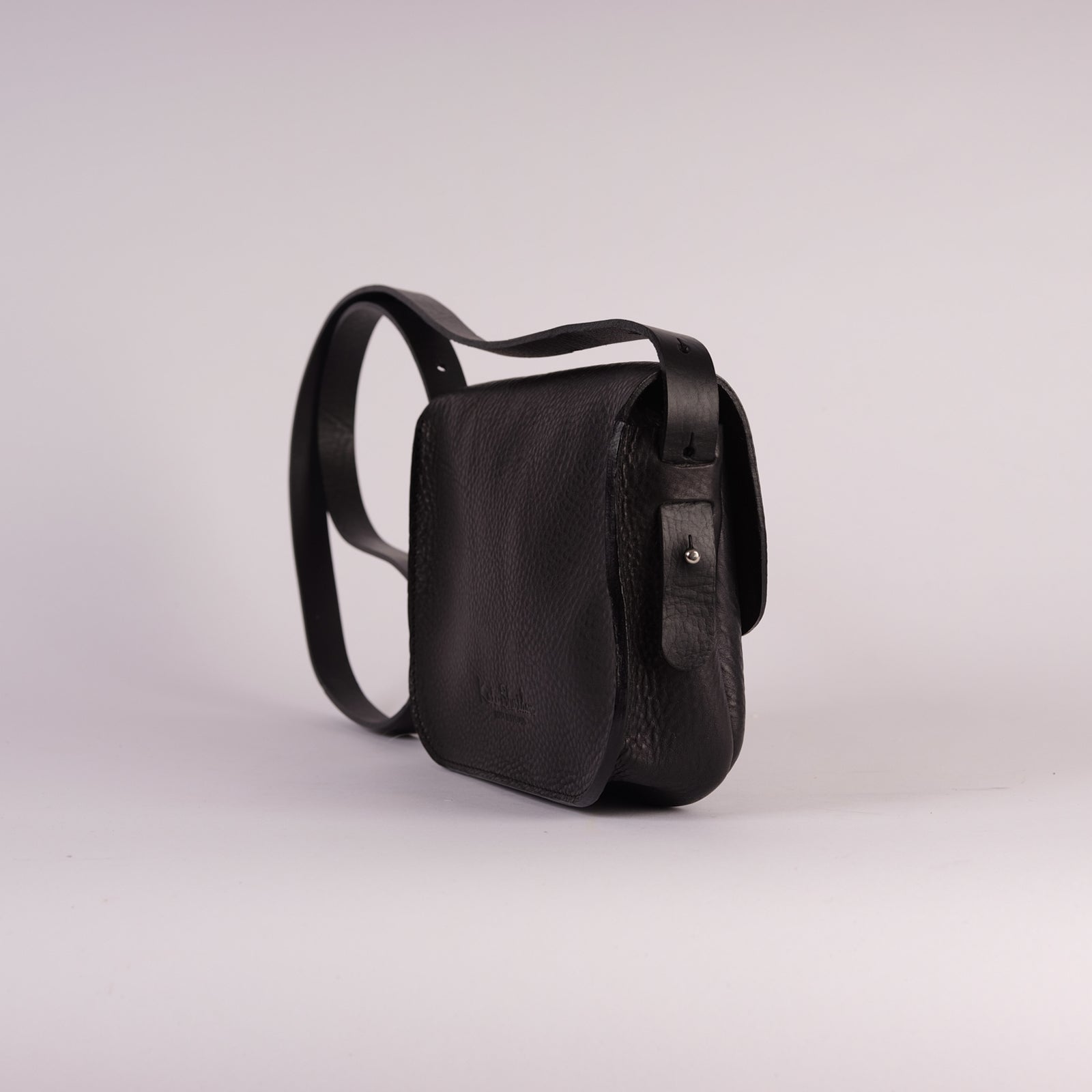 Black Orbed Pop Bag